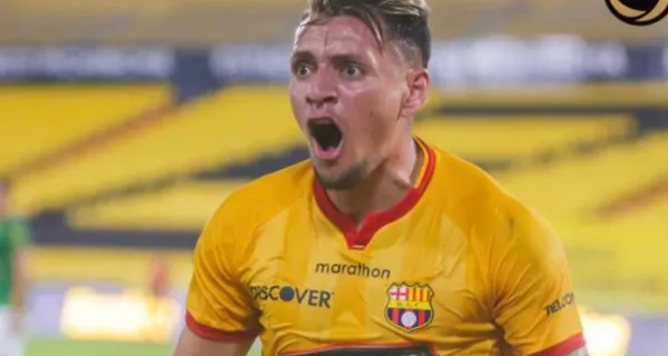 Jorge Célico hizo algo impensado por encontrar a otro jugador que le pueda suplir el puesto de delantero