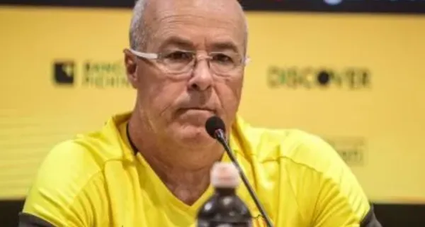 Jorge Célico no pudo cerrar la victoria ante Liga de Quito y se aleja del puntero por lo que se habla de la continuidad del profesor en Barcelona SC