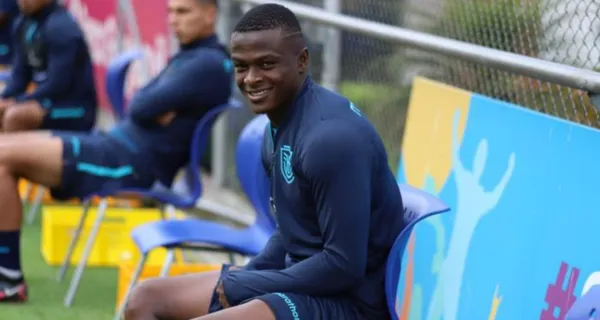 José Angulo con 8 goles en Manta FC ni lo regresaban a ver pero ahora que lo fichó Independiente del Valle y sin anotar todavía será convocado por Gustavo Alfaro a la Selección Ecuatoriana