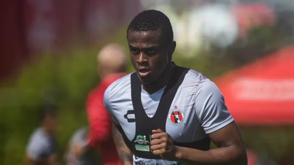 José Angulo ha recibido una mala noticia en Xolos, luego de volver a entrenarse junto a sus compañeros