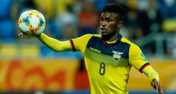 José Cifuentes podría llegar a un equipo grande de México, que lo dirige Santiago Solari, y pagarían una fortuna por el mediocentro ecuatoriano