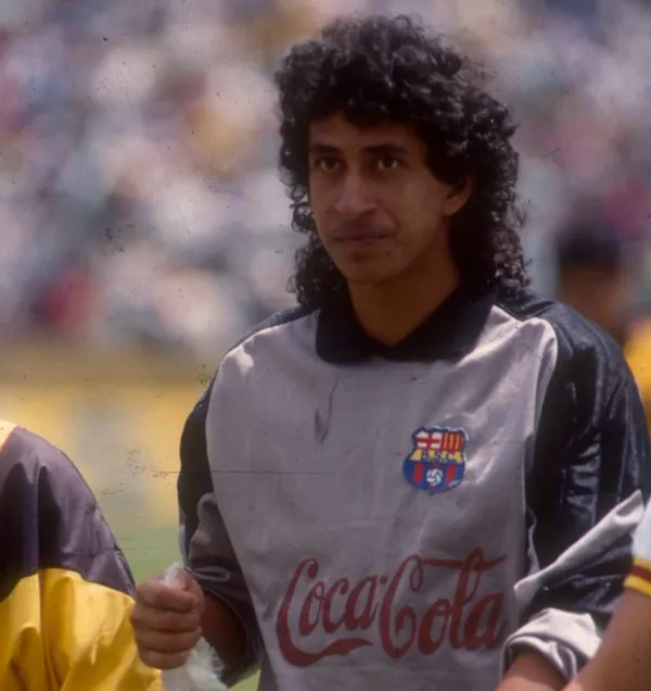 José Francisco Cevallos cuando llegó a la final de la Libertadores con Barcelona SC tenía un sueldo muy inferior al que recibe ahora que está retirado