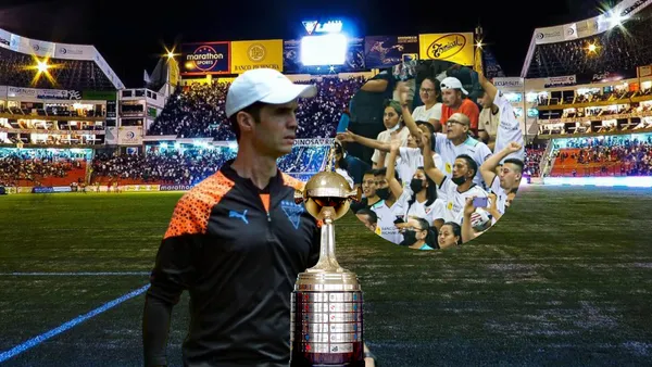 Josep Alcácer preocupado, hinchas de LDU enojados. Foto tomada de: Ecuavisa/El Comercio