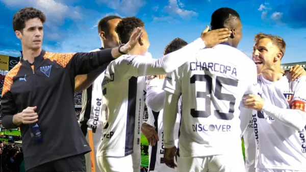 Josep Alcácer y los jugadores de Liga de Quito en Casa Blanca (Foto tomada de: El Comercio/Liga de Quito/API)