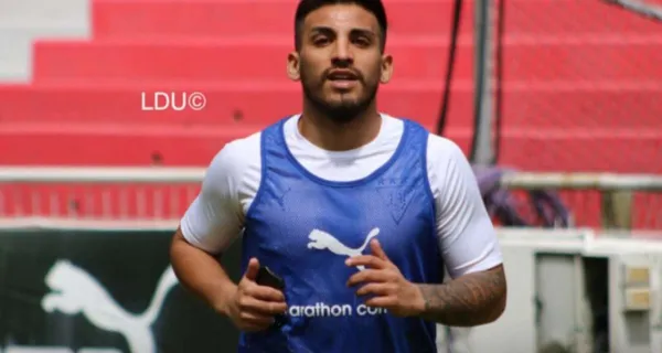 Juan Cruz Kaprof ha pasado de vacaciones en Liga de Quito y tiene las puertas abiertas para salir. Mira dónde terminará jugando para la próxima temporada