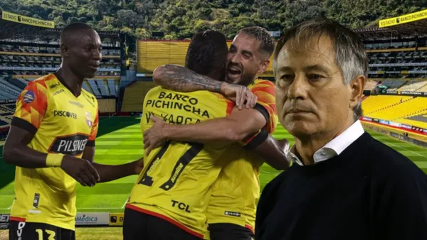 Jugadores de Barcelona SC y Ariel Holan en el Estadio Monumental (Foto tomada de: El Comercio/TYC Sports/API)