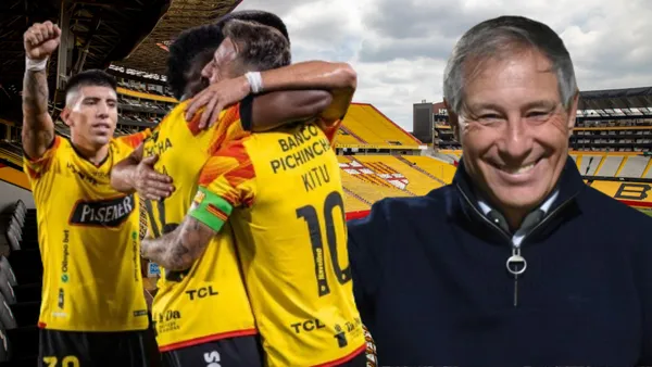 Jugadores de Barcelona SC y Ariel Holan en el Estadio Monumental (Foto tomada de: Primicias/América de Cali/Barcelona SC)