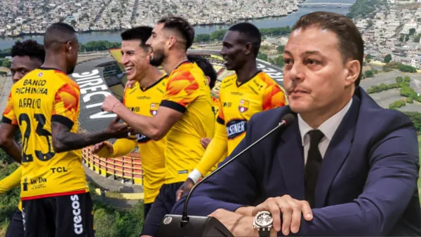 Jugadores de Barcelona SC y Carlos Alfaro Moreno (Foto tomada de: Barcelona SC/API)