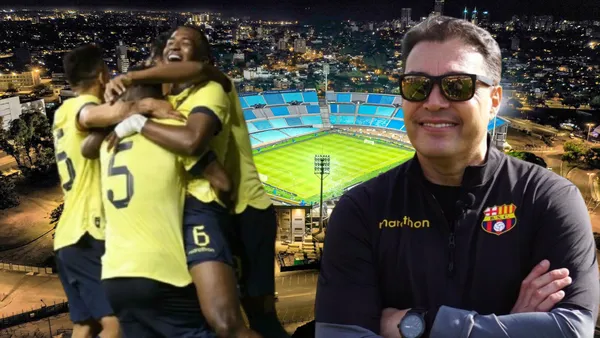 Jugadores de La Tri y Carlos Alfaro Moreno (Foto tomada de: Wikipedia/Extra/La Tri)