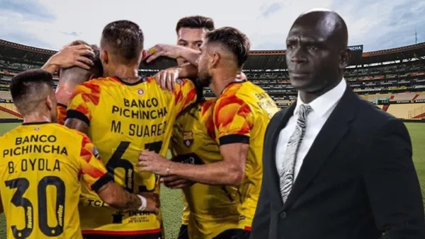 Jugadores de La Tri y Segundo Alejandro Castillo (Foto tomad de: Alcaldía de Guayaquil/API)