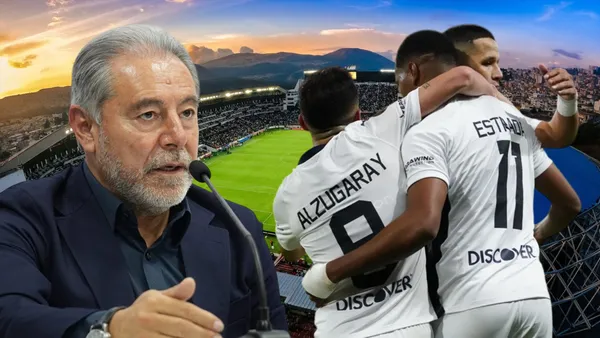 Jugadores de Liga de Quito e Isaac Álvarez (Foto tomada de: Liga de Quito/API/El Universo)