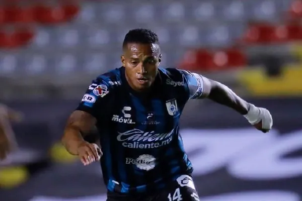 Jugadores ecuatorianos se dan lujos en el fútbol del exterior