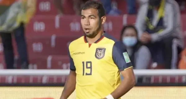 Junior Sornoza tiene complicado su llamado a la Selección Ecuatoriana por los puestos que van ocupando otros jugadores. Mira quién debería salir