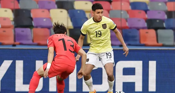 Kendry Páez le devolvió el favor a Corea del Sur