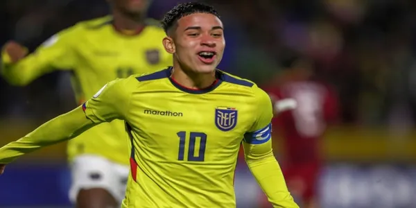 Kendry Páez ya sabe si jugará dos mundiales en el mismo año.