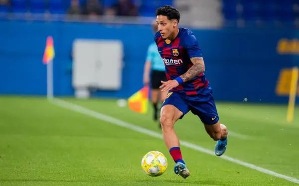 Kike Saverio tiene un nuevo número para jugar en primera del FC Barcelona, pues su tradicional 17 lo ocupa Antoine Griezmann