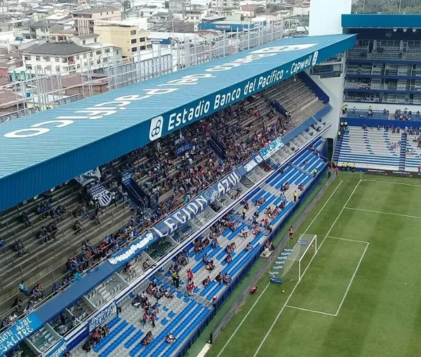La directiva de Emelec intentó llamar la atención de sus hinchas para llenar el Capwell pero no hubo asistencia como se esperaba
