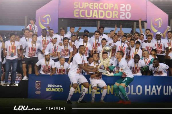 La Libertadores es promocionada con una figura del cuadro albo