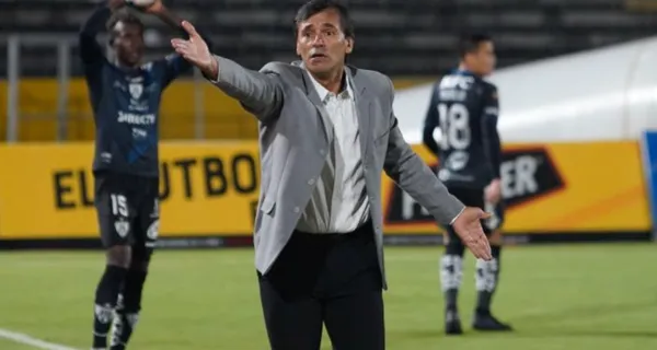 La plantilla de Barcelona SC es amplia por lo que Fabián Bustos puede echar mano de jugadores para banquear a los que no están dando la talla