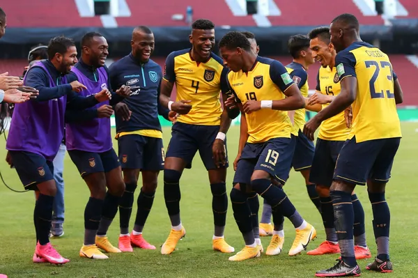 La Selección de Ecuador corre riesgo de que un futbolista que demostró un gran nivel baje su rendimiento debido a la poca continuidad que tiene en su club