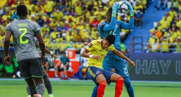 La Selección Ecuatoriana empató y jugó con gran personalidad en la casa de Colombia. Sus jugadores al final del partido quedaron inconformes con el arbitraje y todo fue quejas en la rueda de prensa