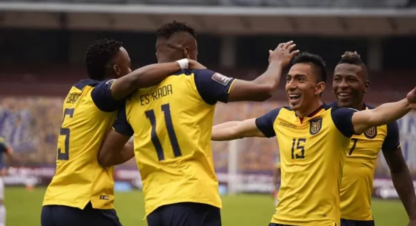 La selección ecuatoriana está firme en todas sus líneas pero los que aún nos quedan debiendo son los delanteros