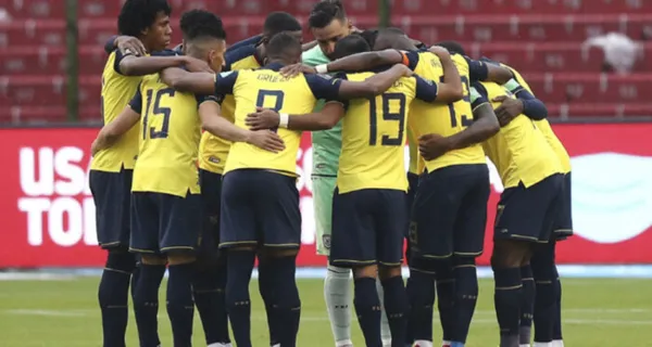 La Selección Ecuatoriana estuvo a nada de llevarse un punto valioso contra Uruguay pero las decisiones de Gustavo Alfaro así como las desconcentraciones costaron caro. El DT ya tiene sus mimados