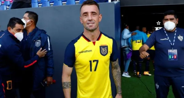 La Selección Ecuatoriana perdió por la mínima diferencia contra Uruguay y entre varias jugadas polémicas. Damián Díaz se hizo presente en sus redes sociales para discutir las decisiones del árbitro