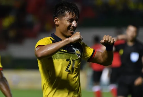 La Tri consiguió un triunfo en un estadio casi vacío