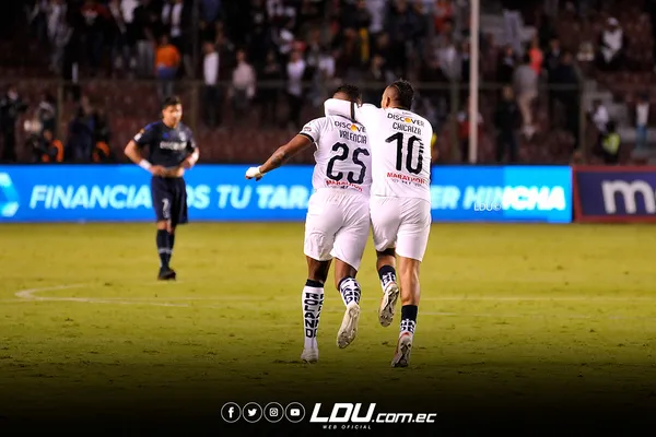 La U llegará como campeón de la Copa Libertadores