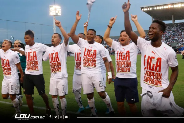 La U quiere reforzarse y no se descarta la llegada de otro jugador