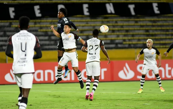 Las contrataciones de Barcelona SC no funcionan