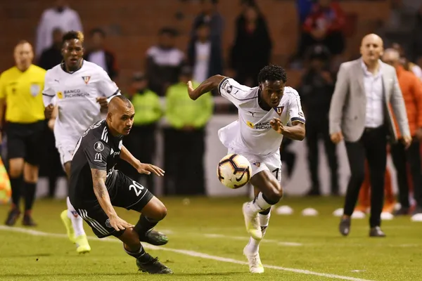 LDU está buscando un jugador que pueda ocupar el puesto de Julio