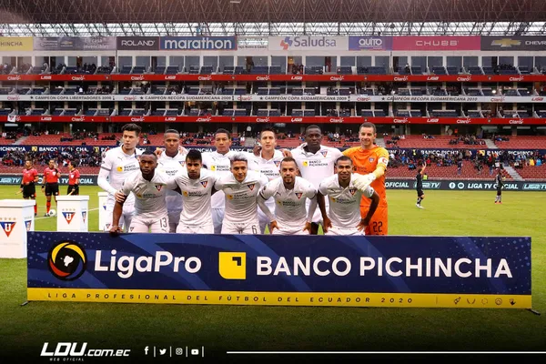 LDU jugará ante River Plate y luego Barcelona SC