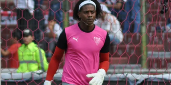 Leonel Nazareno fue a Chacaritas con la confianza y anuencia de Franklin Salas, sin embargo el Mago finiquitó su contrato y ahora hay candidatos a suplirlo y dirigir al portero de los registros de Liga de Quito