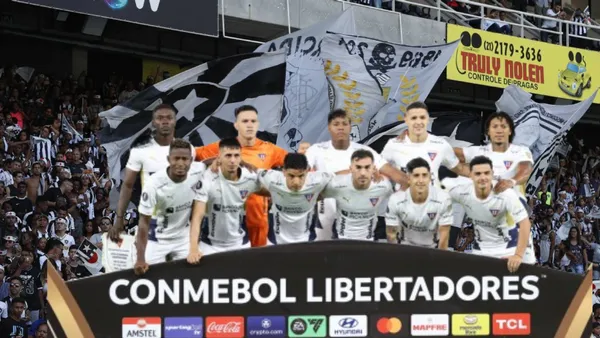 Liga de Quito y la hinchada de Botafogo
