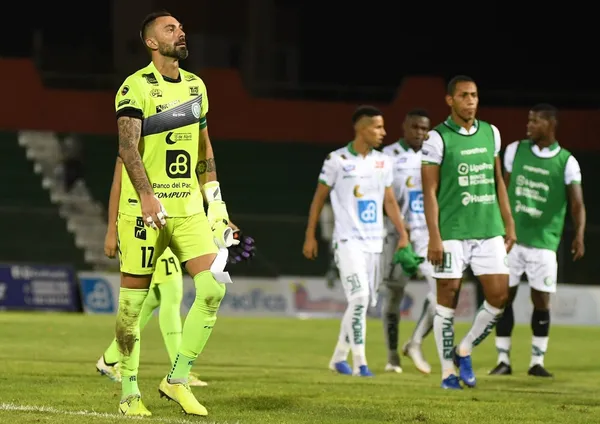 Liga de Portoviejo comprometido con el descenso