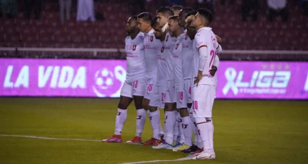 Liga de Quito cayó ante Aucas por la mínima diferencia y Pablo Marini en rueda de prensa mencionó que hay jugadores que no están a su nivel. ¿Quiénes son los que ya deben pensar en su salida?