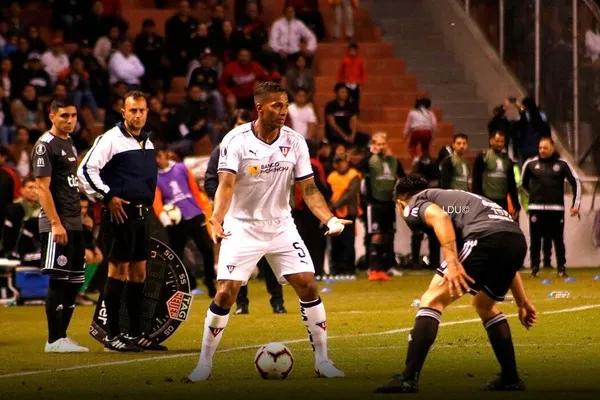 Liga de Quito cerrará la fecha ante Independiente del Valle con novedades en el once titular
