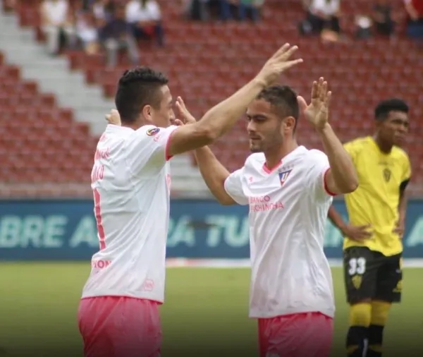 Liga de Quito consiguió una goleada ante el descendido Fuerza Amarilla en el estadio Rodrigo Paz Delgado