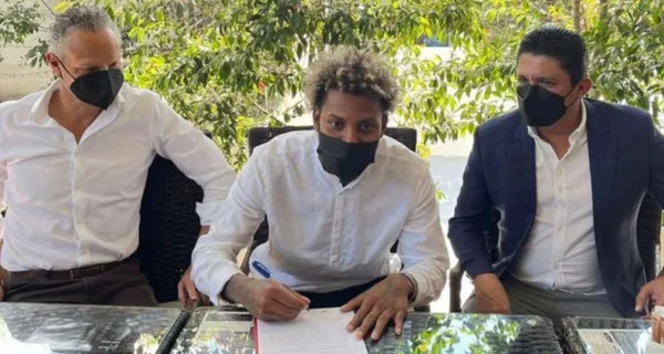 Liga de Quito decidió vender a Joao Ortiz pero no en medio millón de dólares sino en una cifra menor ¿Será esto verdad?