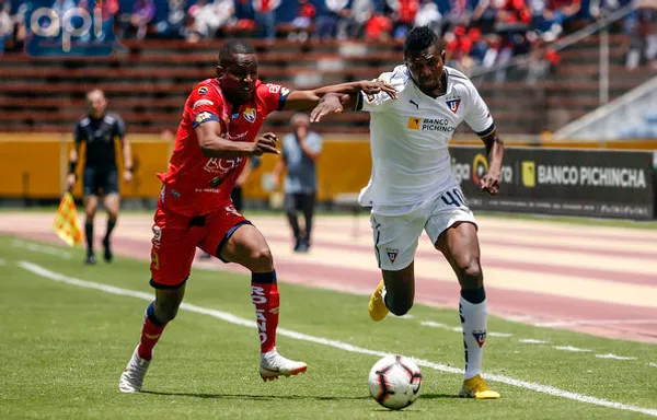 Liga de Quito despertó más interés a la hinchada de El Nacional en el Olímpico Atahualpa