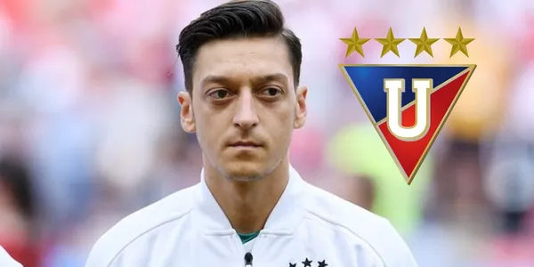 Liga de Quito está de momento concentrado en ganar su cotejo contra Flamengo, por la Copa Libertadores, aunque podría recibir malas noticias por el crack alemán Mesut Özil