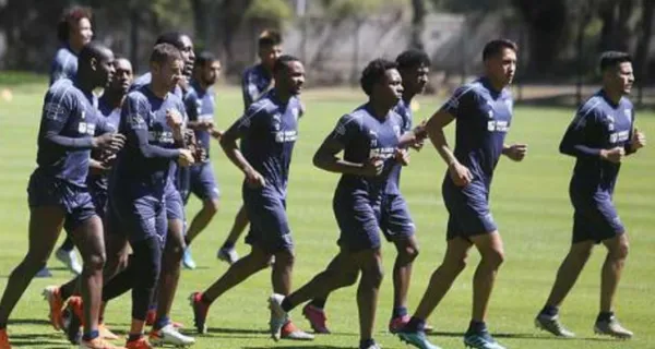 Liga de Quito no ha dado nombres de refuerzos y ante las salidas que se plantean de jugadores importantes, se dibujó un once que no causa expectativa entre los hinchas