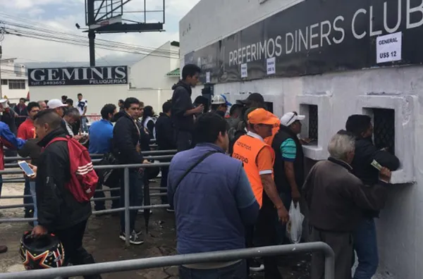 Liga de Quito ha decidido que las mismas entradas compradas por los hinchas, antes que el partido se cancelara, se ocuparan sin problema.