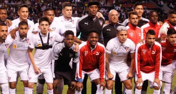 Liga de Quito mueve fichas y Hernán Galíndez ya estuvo en los camerinos en un partido de Liga Pro, saludando a los que serán sus nuevos compañeros y se acomoda todo para el arco albo