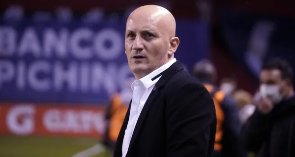 Liga de Quito no pasa su mejor momento y los dardos apuntan al entrenador uruguayo, Pablo Repetto