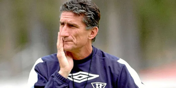 Liga de Quito planea un homenaje para el Patón Edgardo Bauza