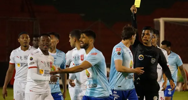 Liga de Quito se vio afectado por el referato de René Marín en el cotejo ante Macará en Ambato. Aunque levantaron su voz de protesta, decidieron que el árbitro solamente tome unos cursos mientras pasa la polémica