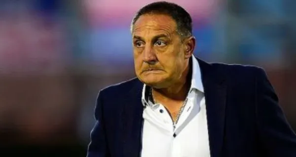 Liga de Quito solamente alcanzó la Sudamericana y los cañones apuntaron a Pablo Marini por sus experimentos en el tramo final del torneo. Por eso le pusieron un apodo los hinchas al DT